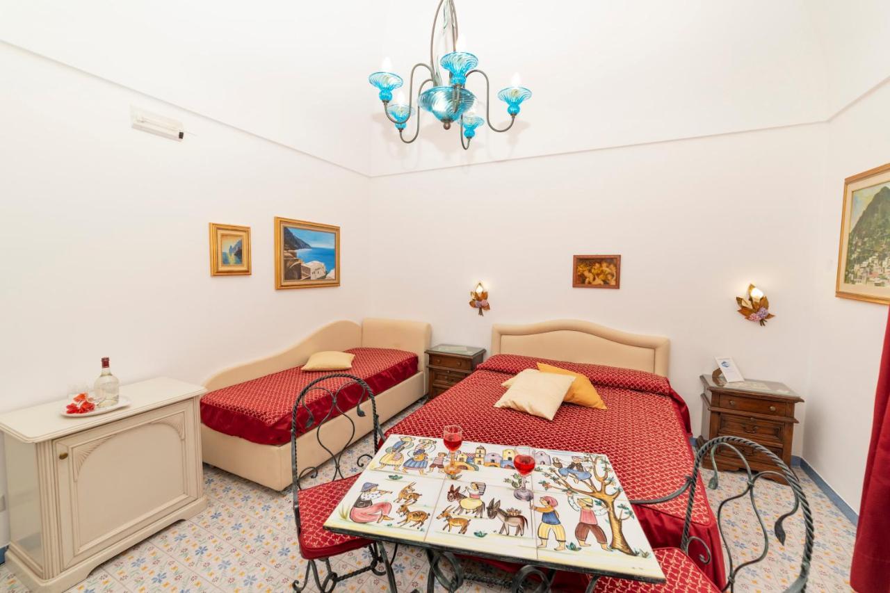 Casa Teresa Bed & Breakfast Positano Exterior photo