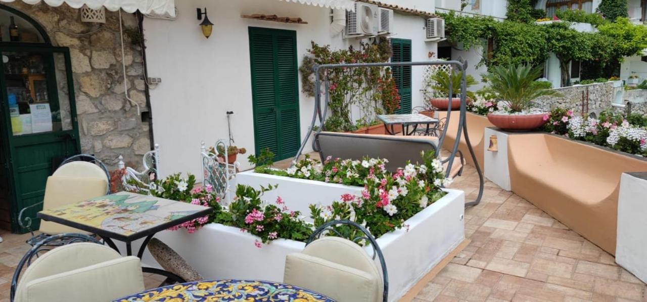 Casa Teresa Bed & Breakfast Positano Exterior photo