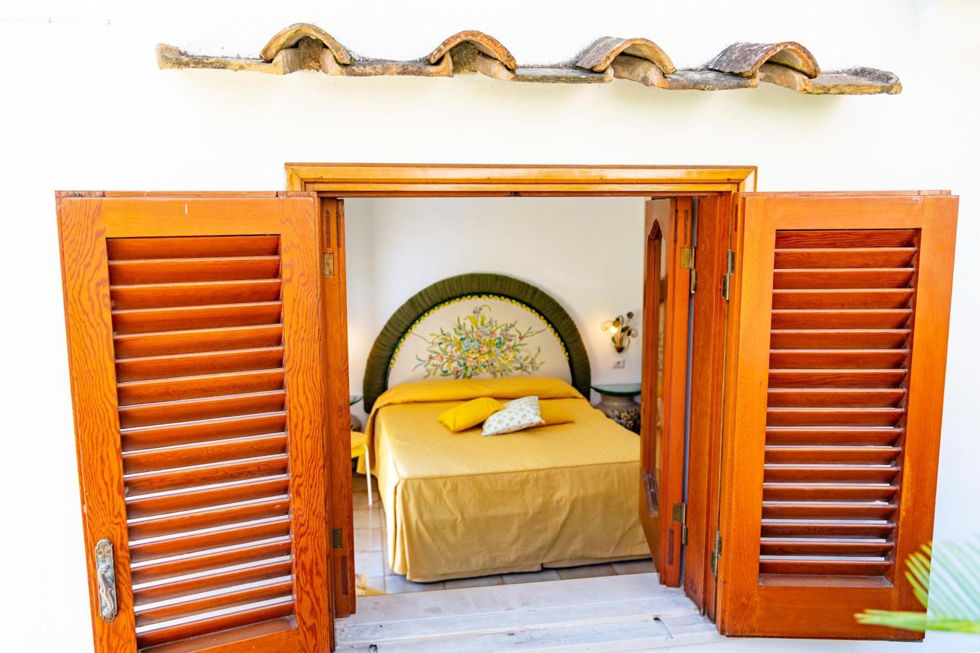 Casa Teresa Bed & Breakfast Positano Exterior photo